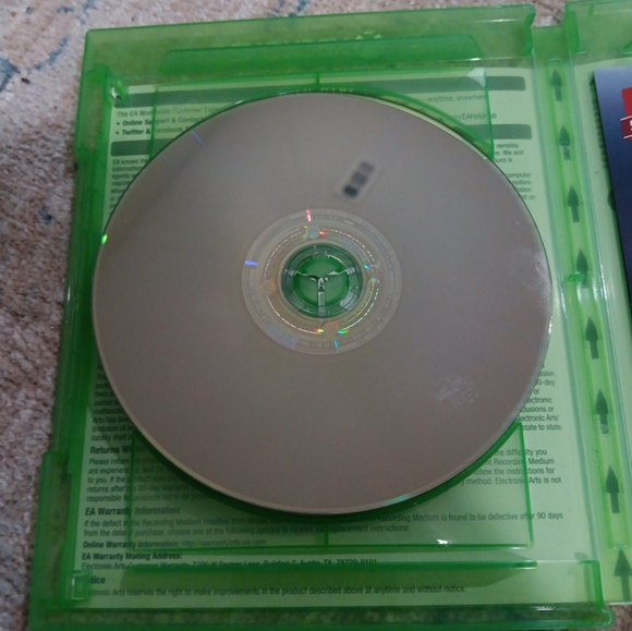 Madden NFL 18 (Microsoft Xbox One, 2017) - Picture 4 of 4